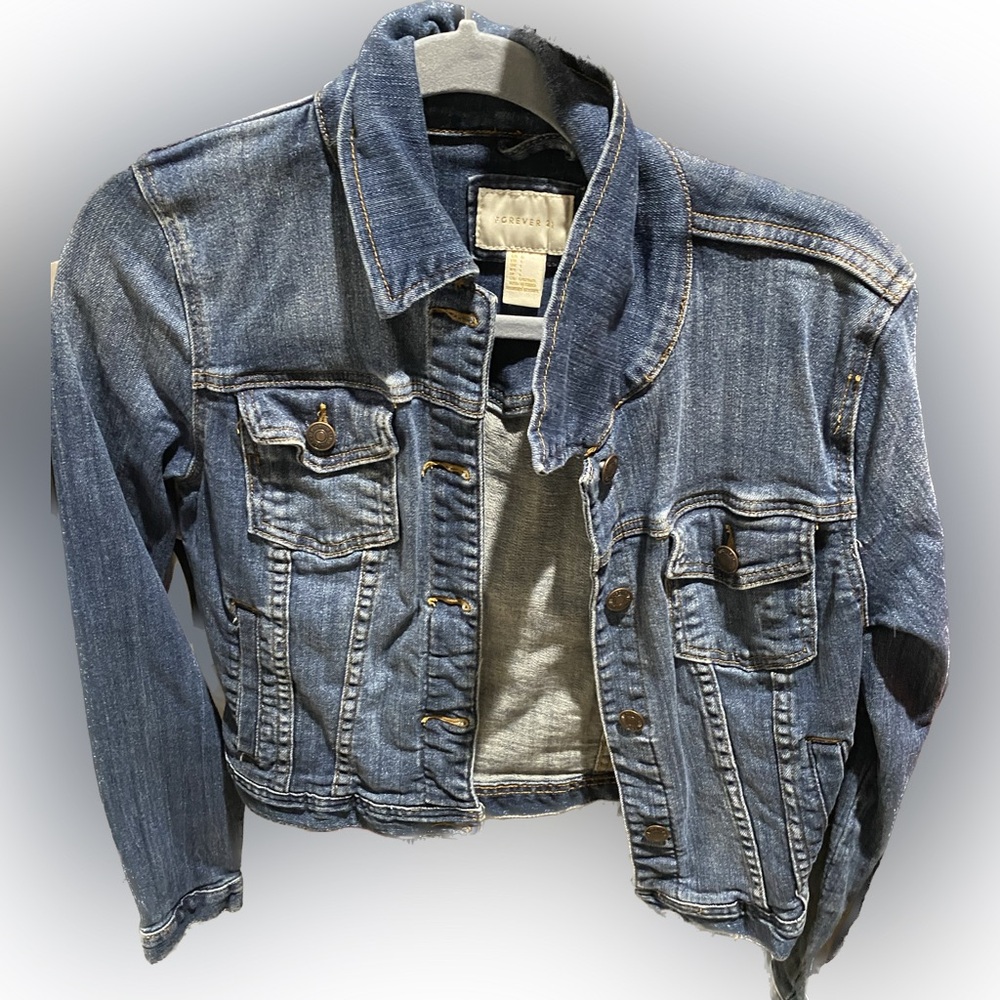 Large Fitted forever 21 Jean jacket